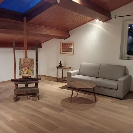 La Casa Del Pittore Squillantini 斯蒂亚