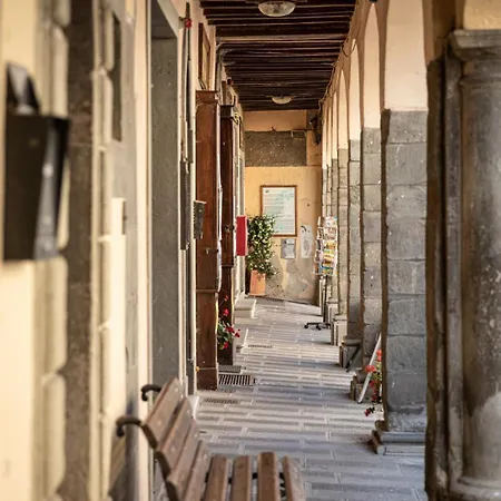 La Casa Del Pittore Squillantini 公寓